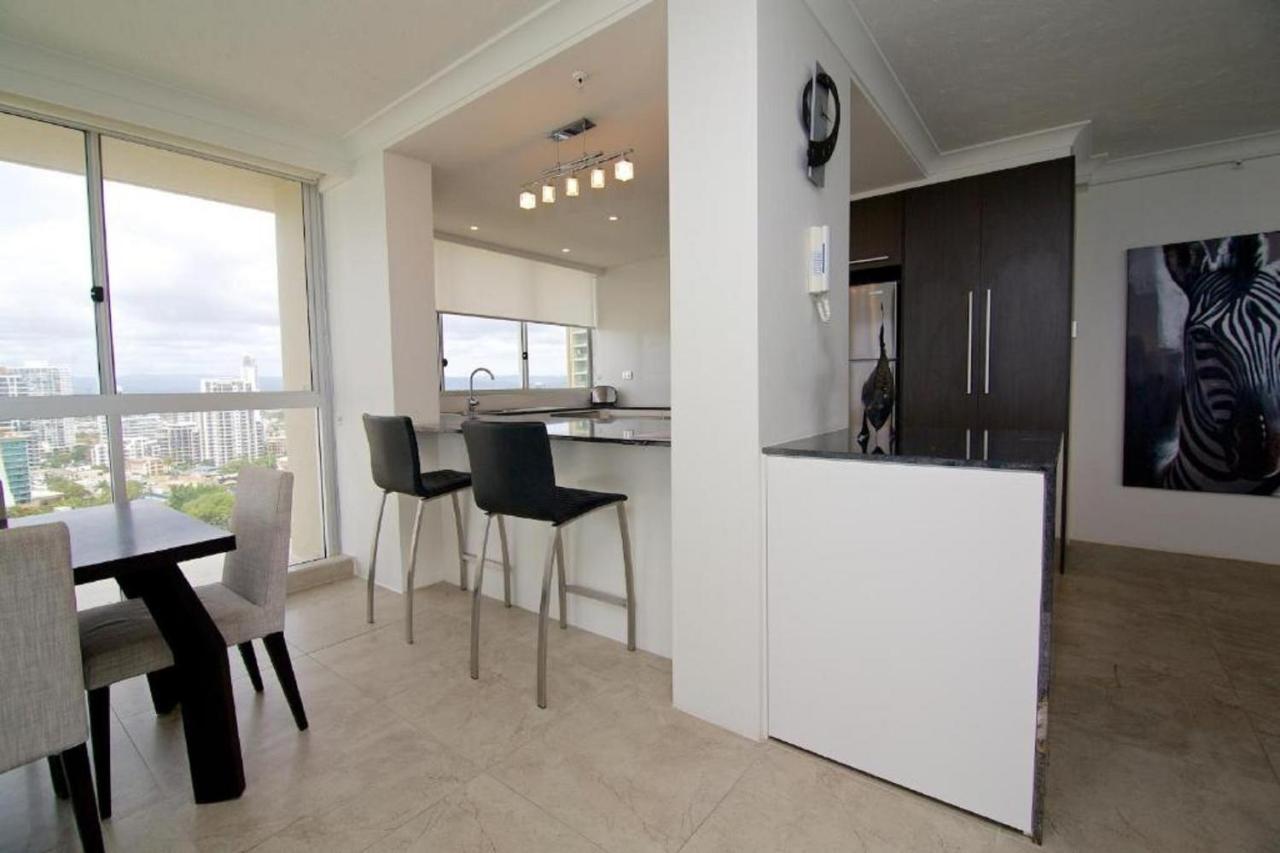 Hi Surf Beachfront Resort Apartments Gold Coast Esterno foto